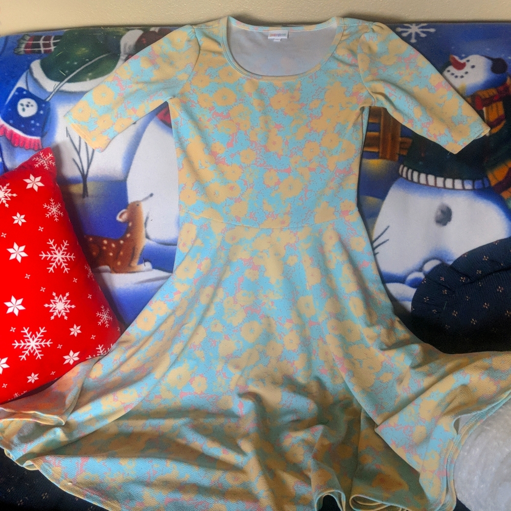 LuLaRoe Nicole, M